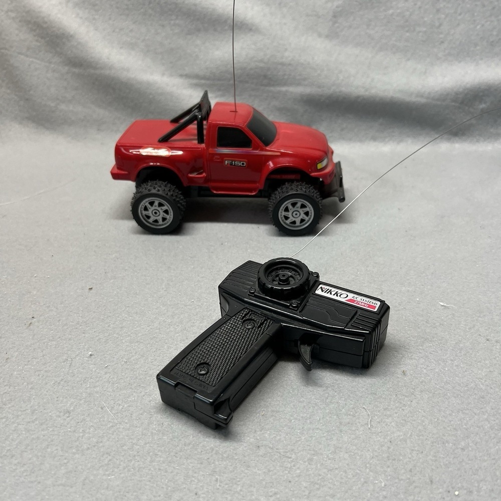 Vintage Nikko Ford F-150 RC Red Off Road 4x4 Truck 27MHz